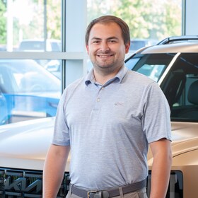 Staff member Kaden Gillow from ID_492107