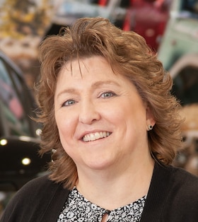 Staff member Kim Magoon from ID_ad93a2