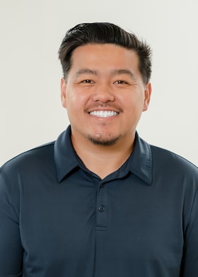 Staff member Tommy Xiong from ID_fd20fcfb6f32