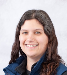 Staff member Shania Koehler from ID_e6b8a7