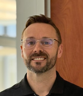 Staff member Nathan Crystal from ID_1df45e