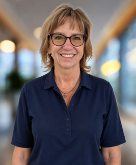 Staff member Amy Vos from ID_243c57