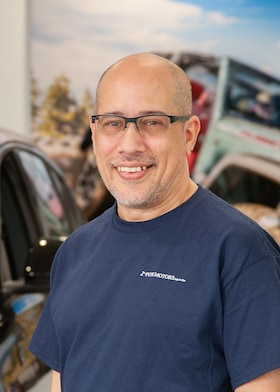 Staff member Rob Moore from ID_f297c4
