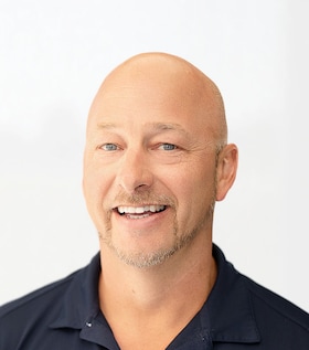 Staff member Jamie Wilson from ID_2b886a331ab1