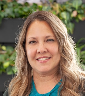 Staff member Heather Cole from ID_2f55d8