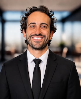 Staff member Ryan Sirian from ID_3950ca