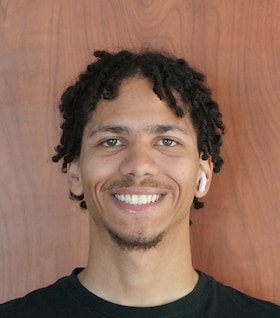 Staff member Darnell Marks from ID_826c1f