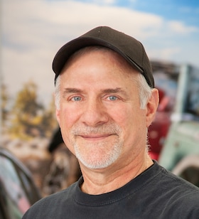 Staff member Craig Hume from ID_e95386