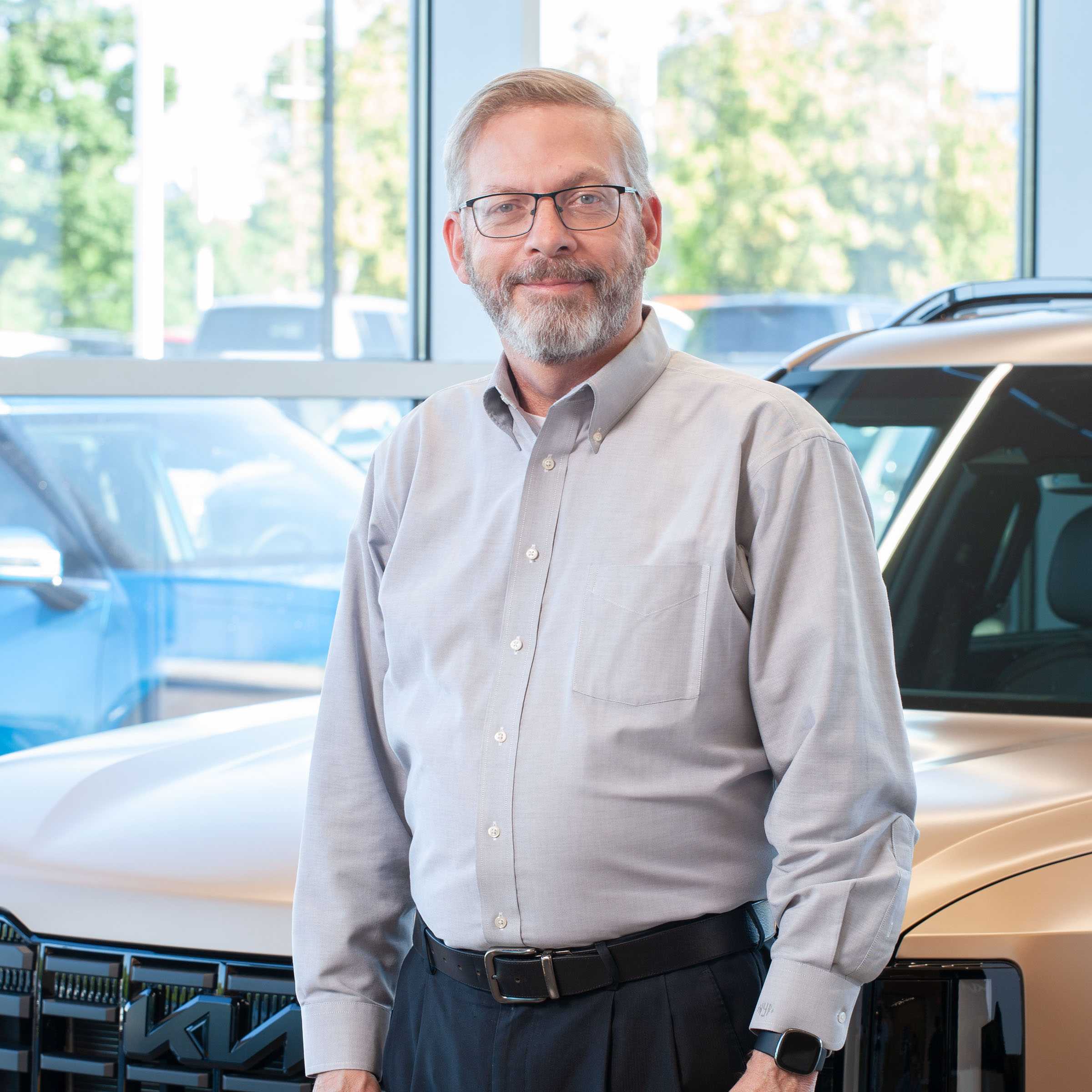Staff member Bill Young from ID_571346