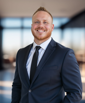 Staff member Matt Forward from ID_49f29a