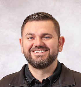 Staff member Adis Becirovic from ID_a6dc0f