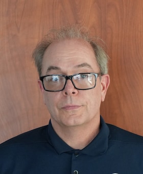 Staff member Mark Hentschel from ID_826c1f