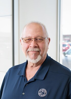 Staff member Tim Howell from ID_7061596ef233