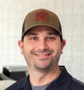 Staff member DERRICK HALSTEAD from ID_982b0ed5b27d