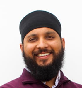 Staff member Maninderpal Singh from ID_8ea94d
