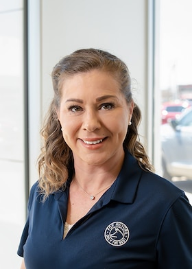 Staff member Kangy Brown from ID_3960f8