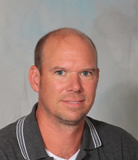 Staff member Jeff Draft from ID_984322