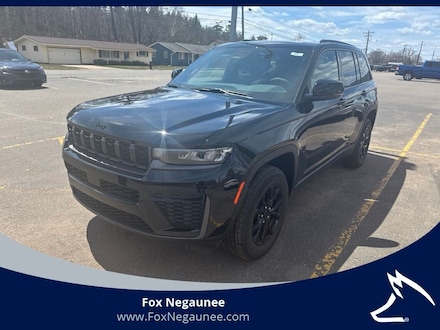 2026 Jeep Grand Cherokee Laredo SUV