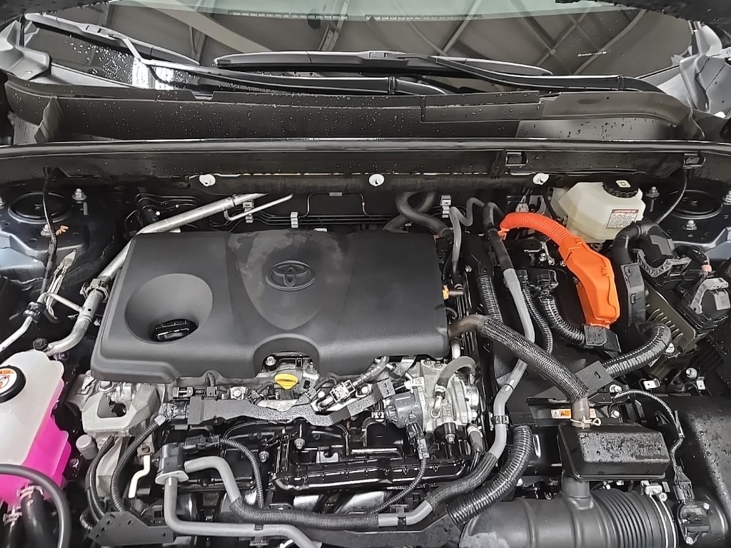 Used 2024 Toyota Venza XLE SUV