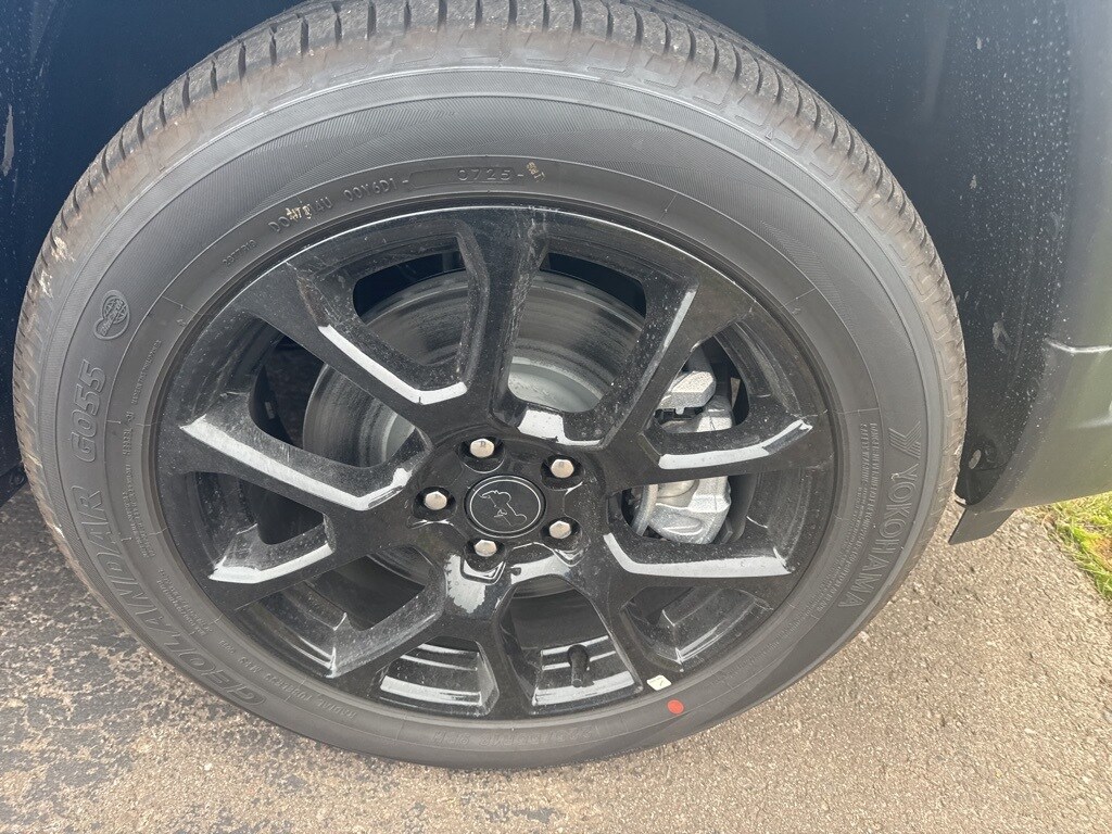 2026 Jeep Compass Latitude Altitude Special Edition photo 3