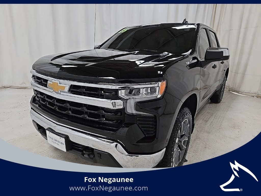 2025 Chevrolet Silverado 1500 LT's photo