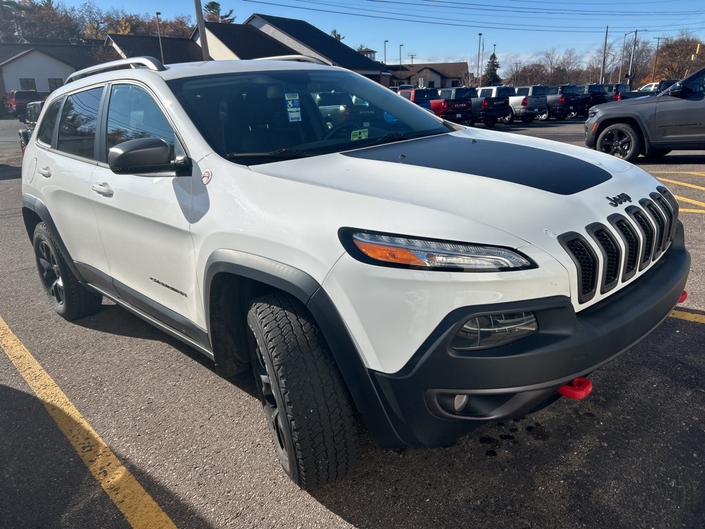 Used 2018 Jeep Cherokee Trailhawk 4x4 SUV