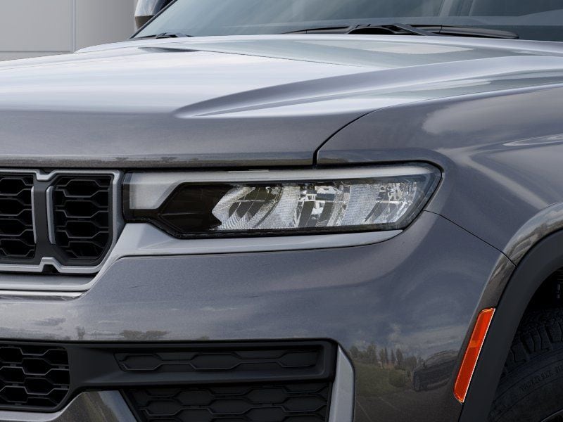 2026 Jeep Grand Cherokee Laredo - Photo 10
