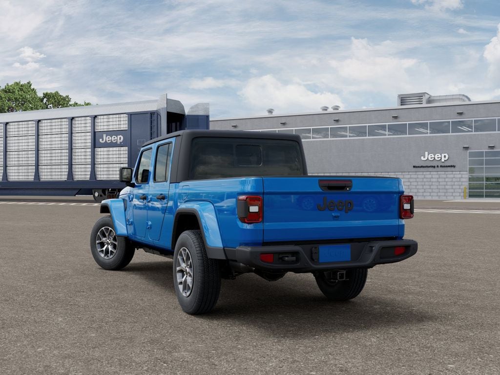 New 2026 Jeep Gladiator SPORT S 4X4 Pickup