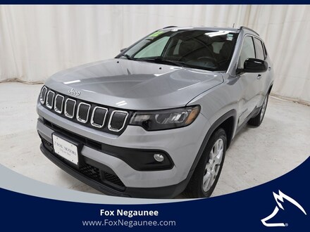 2022 Jeep Compass Latitude Lux SUV