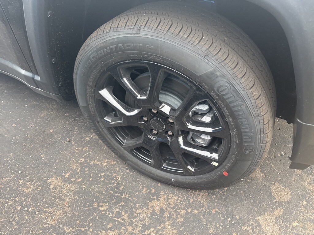 2026 Jeep Compass Latitude Altitude Sport photo 3