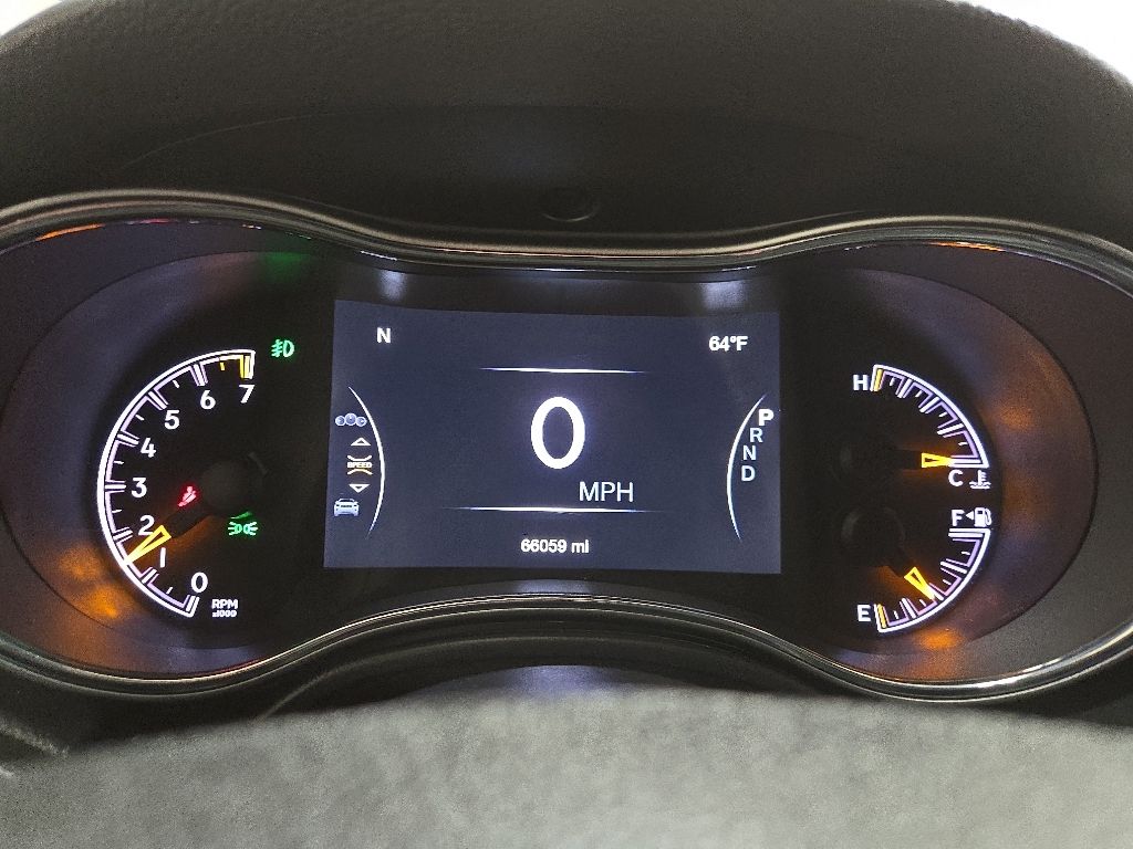 Used 2018 Jeep Grand Cherokee Laredo E with VIN 1C4RJFAG5JC503851 for sale in Negaunee, MI