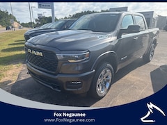 2026 Ram 1500 BIG HORN CREW CAB 4X4 5'7 BOX Pickup