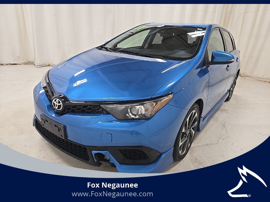 2017 Toyota Corolla iM Base's photo