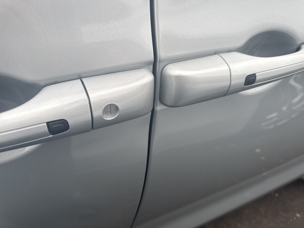 New 2026 Chrysler Pacifica SELECT AWD Passenger Van