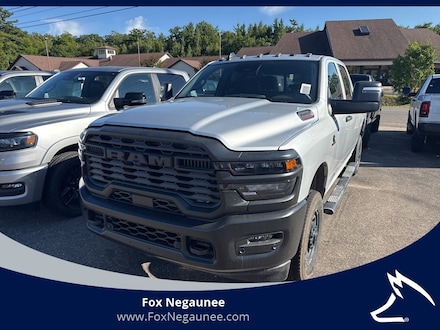 2026 Ram 2500 TRADESMAN CREW CAB 4X4 6'4 BOX Pickup