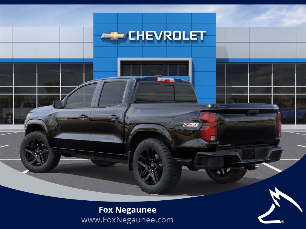 2025 Chevrolet Colorado Z71 photo 3