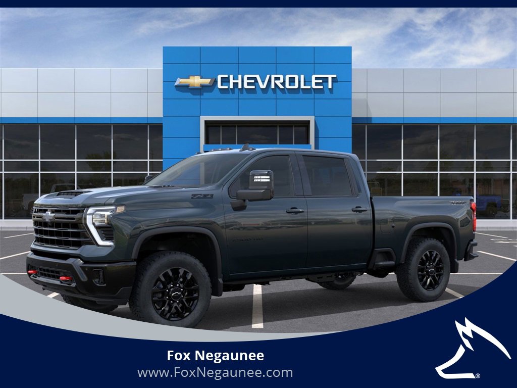 2026 Chevrolet Silverado 2500HD LTZ photo 2