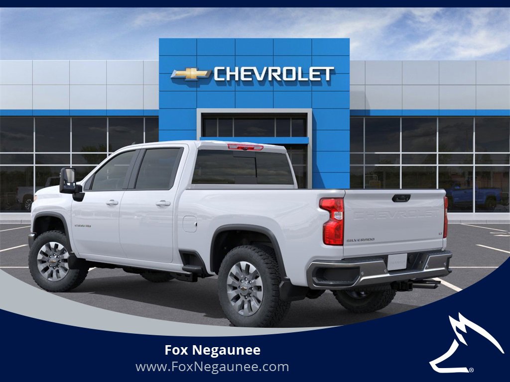 2026 Chevrolet Silverado 2500HD LT photo 3