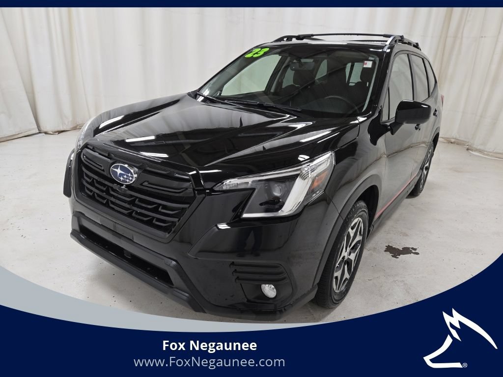 2023 Subaru Forester Premium's photo