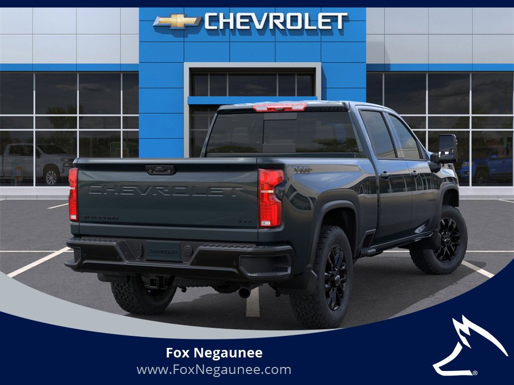 2026 Chevrolet Silverado 2500HD LTZ photo 4