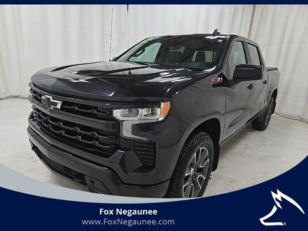 2022 Chevrolet Silverado 1500 RST Truck