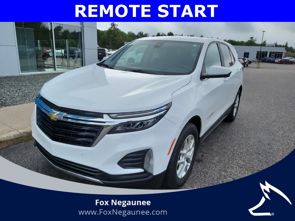 2024 Chevrolet Equinox LT photo 3