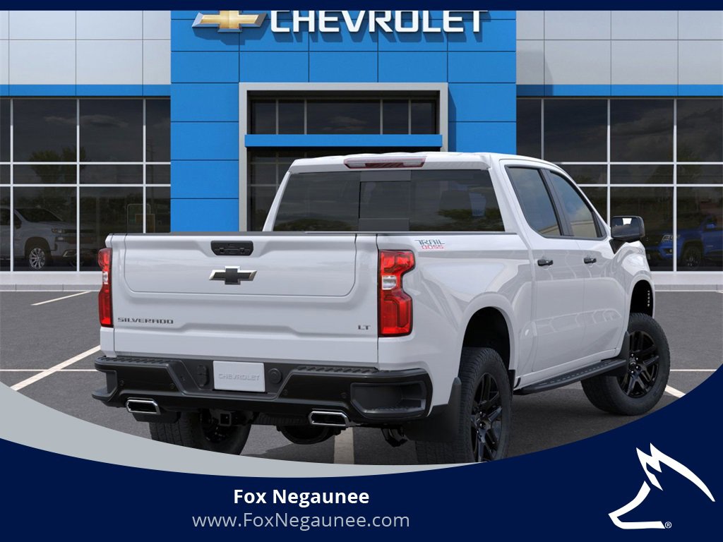 2026 Chevrolet Silverado Trail Boss LT photo 4