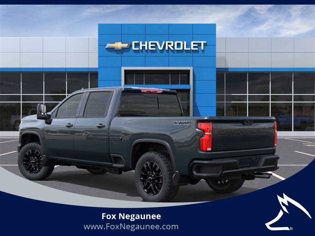 2026 Chevrolet Silverado 2500HD LTZ photo 3