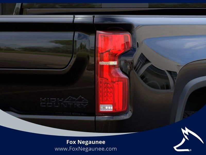 2026 Chevrolet Silverado 2500 HD High Country - Photo 11