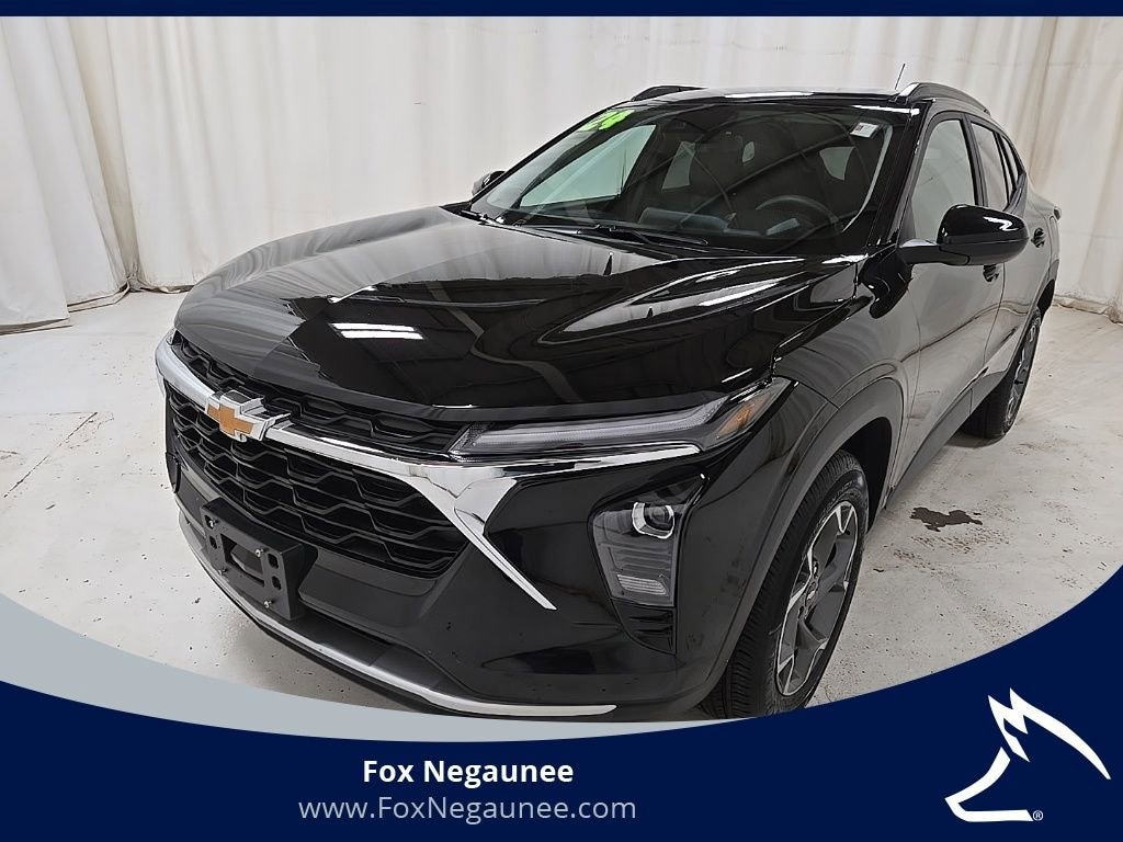 Used 2024 Chevrolet Trax LT SUV