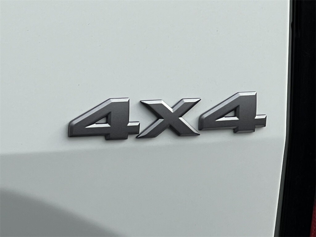 New 2026 Nissan Frontier SV Truck Crew Cab