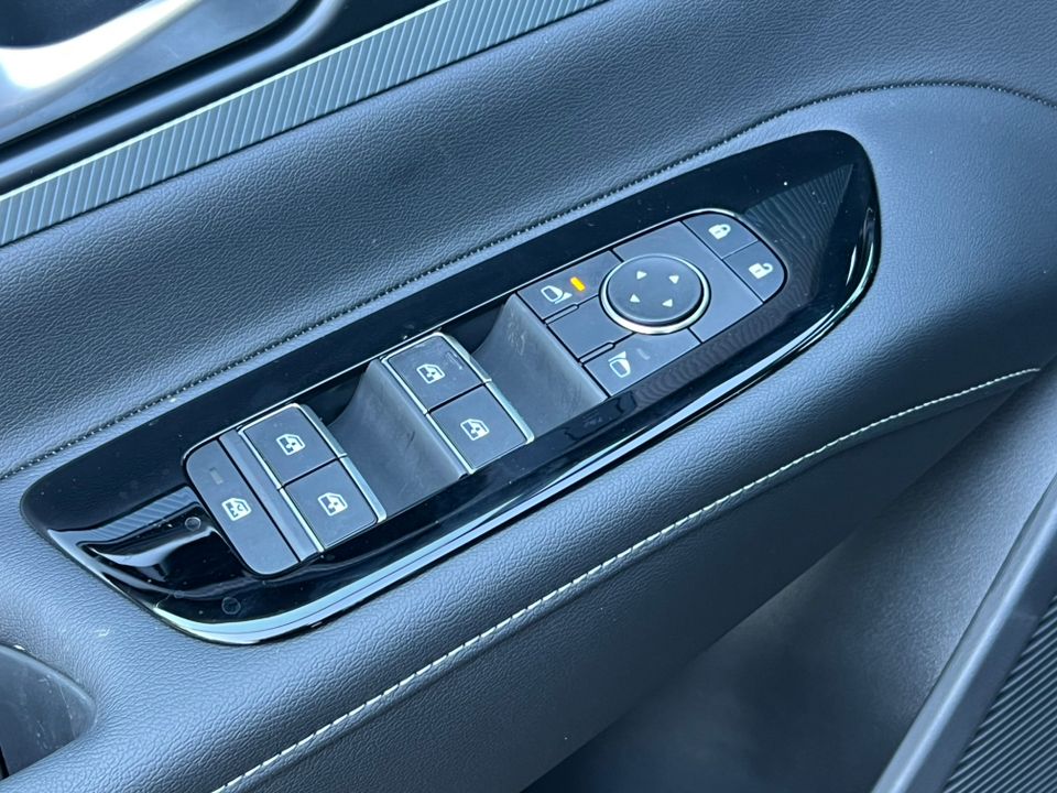 2025 Nissan Murano SL - Photo 14