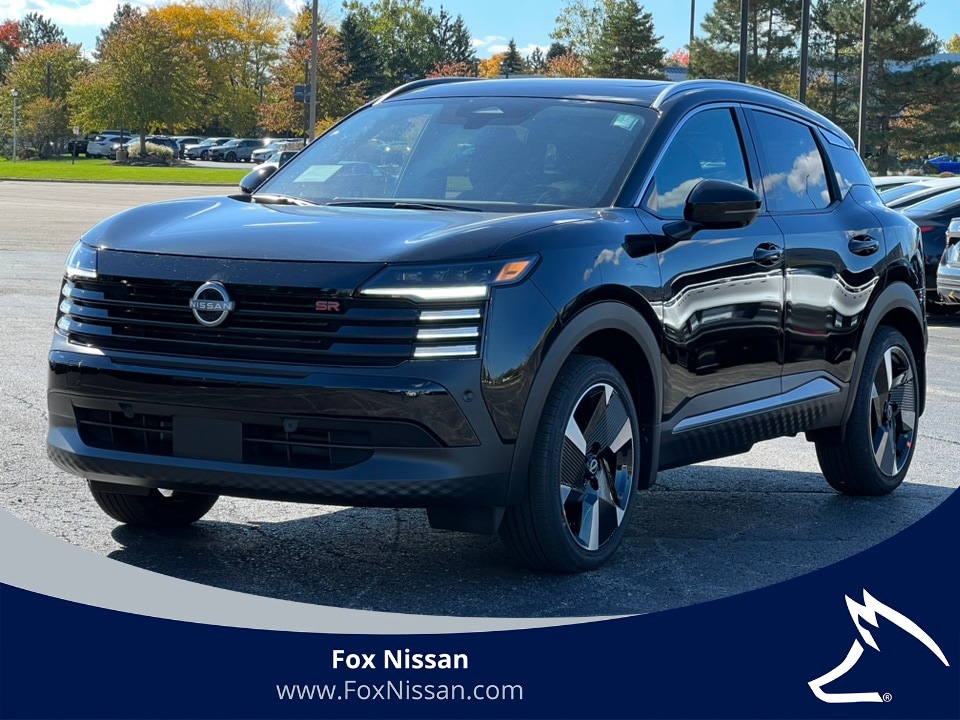 2026 Nissan KICKS SR AWD's photo