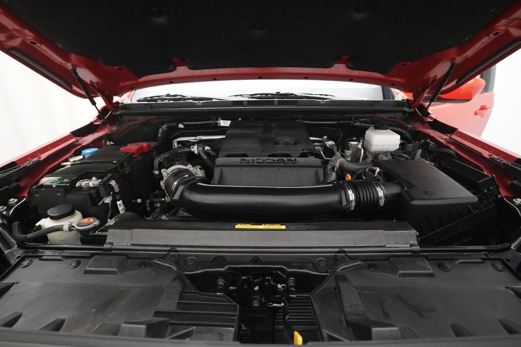 Certified 2025 Nissan Frontier PRO-4X Truck